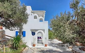 Aspra Chomata Villas
